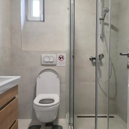 Solis Kop 아파트 *